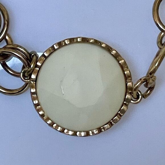 J. Crew Cream Medallion Wide Link Gold Toned Necklace Womens Single Strand Chain - Picture 3 of 5